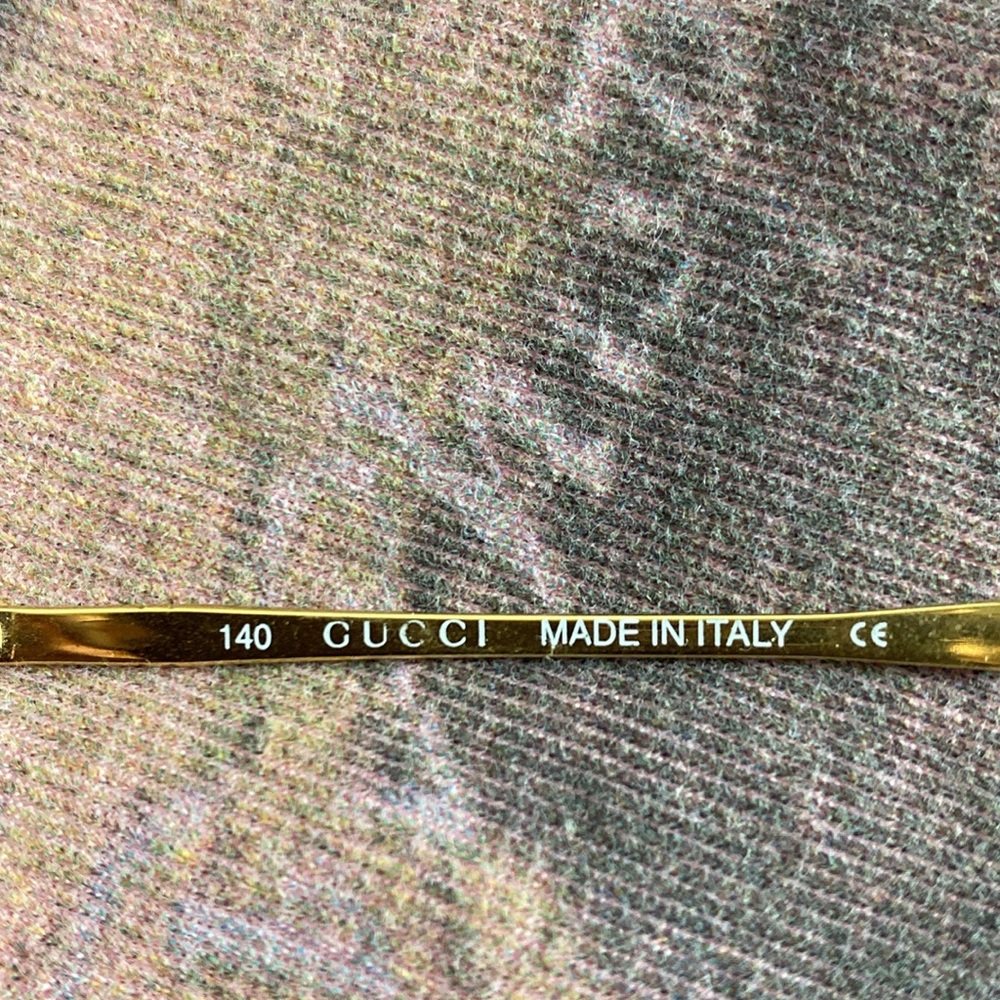 Vintage Gucci Gold Round Glasses - Picture 2 of 8